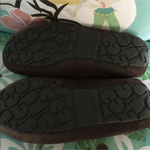 UGG Dakota Espresso Plush Moccasin Slipper… - Picture 6 of 7